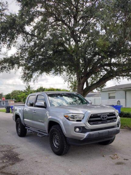 2017 Toyota Tacoma SR5 V6